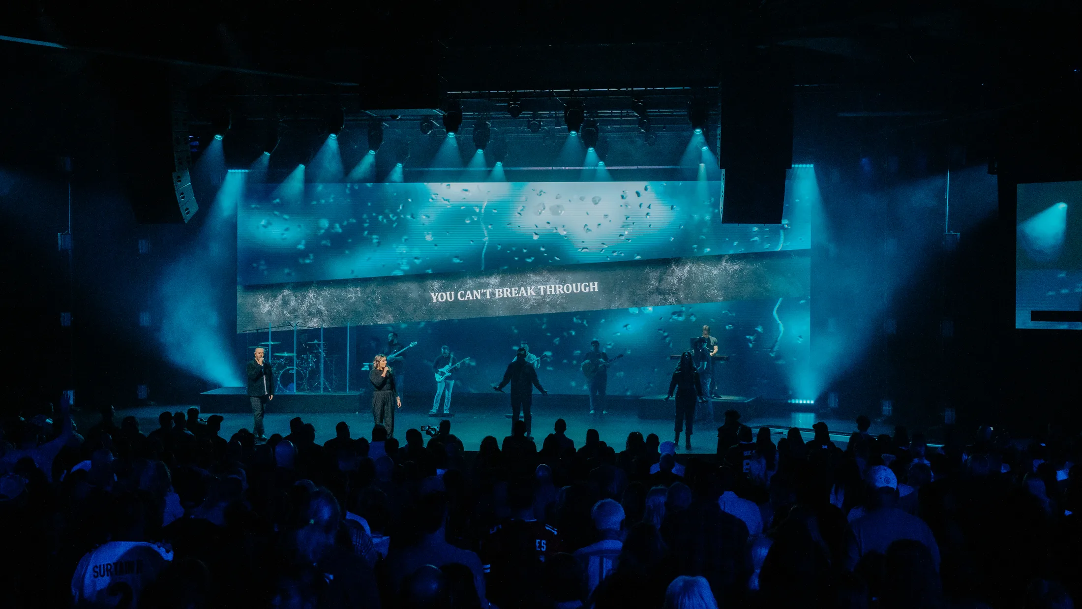 Sagebrush worship environment